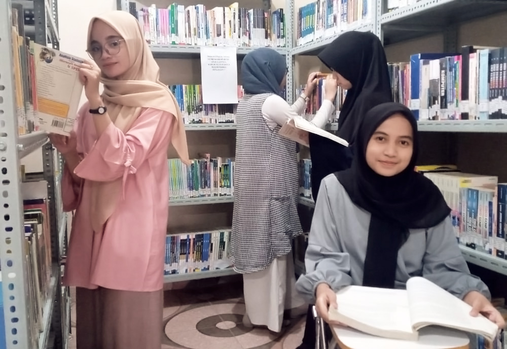 Perpustakaan kampus