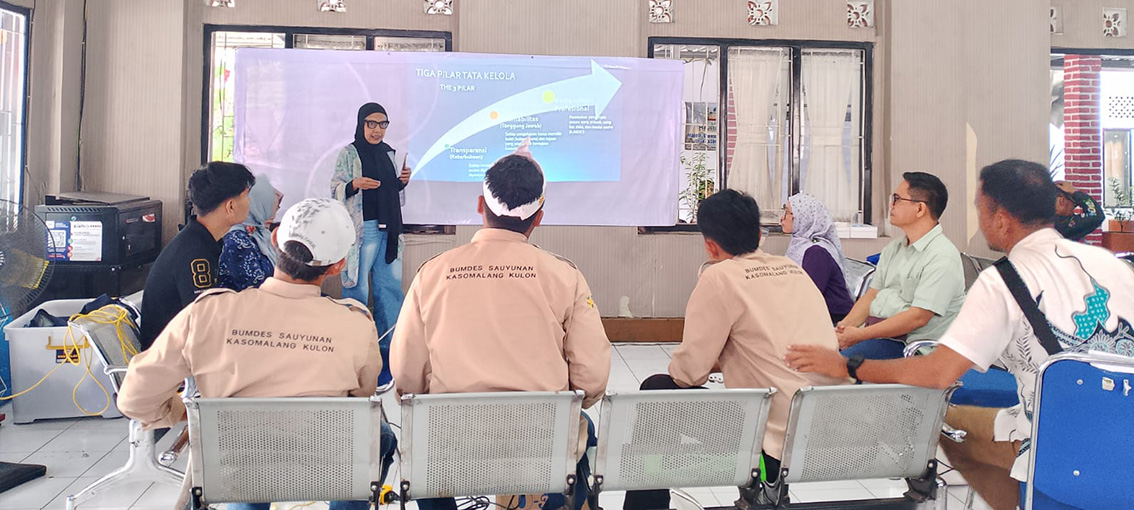 Perkuat Kapasitas BUMDes Kasomalang Kulon, Politeknik Piksi Input Serang Gelar Pelatihan Geowisata dan Digitalisasi AI